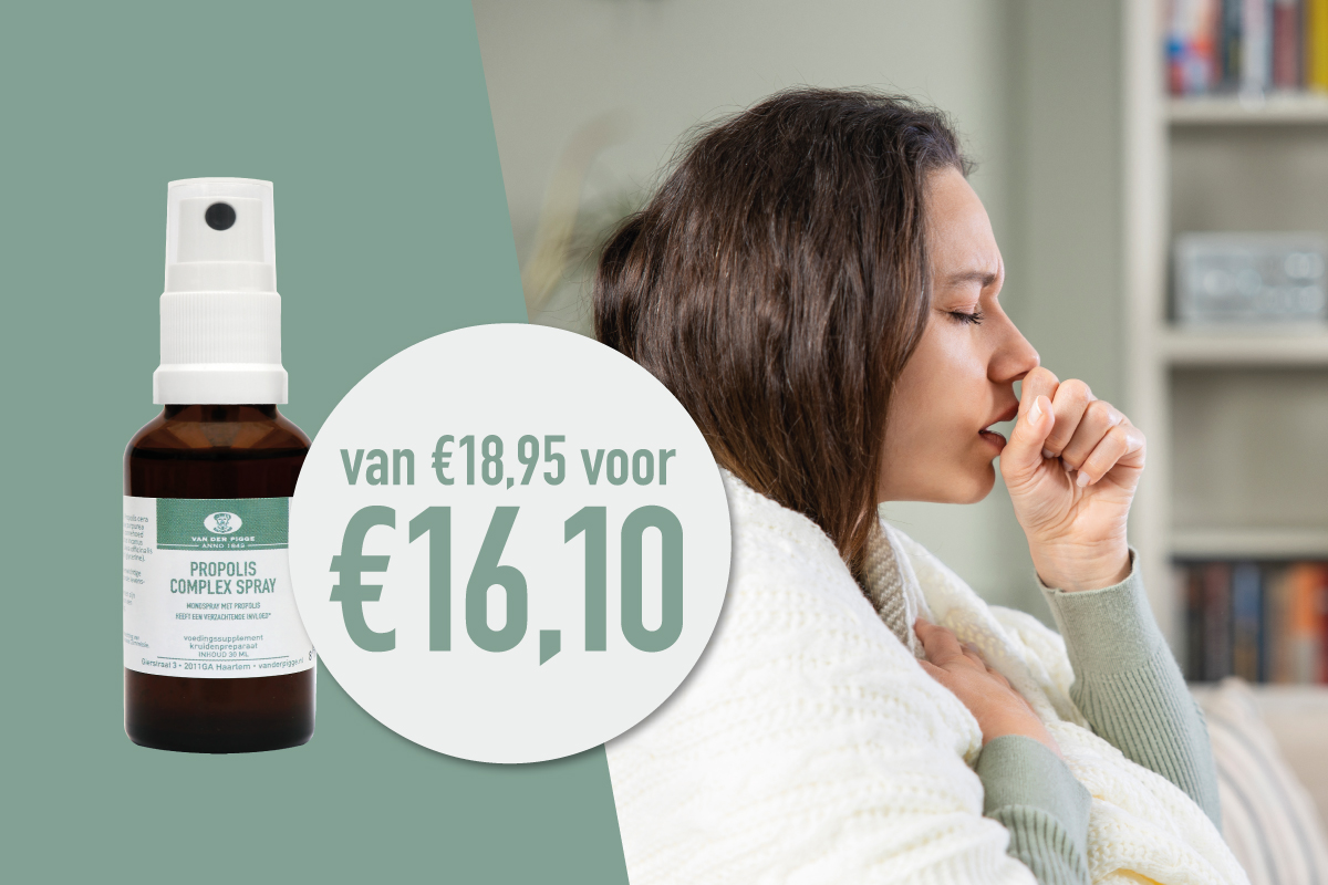 propolis spray fles en een hoestende persoon